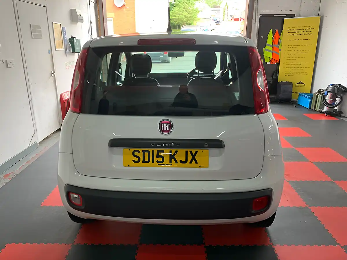 Used 2015 Fiat Panda Pop White - Interior and Exterior details 6