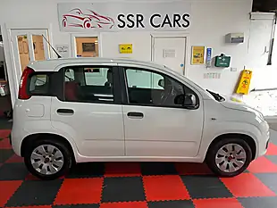Used 2015 Fiat Panda Pop White - Interior and Exterior details 7