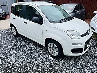 Used 2015 Fiat Panda Pop White - Interior and Exterior details 8