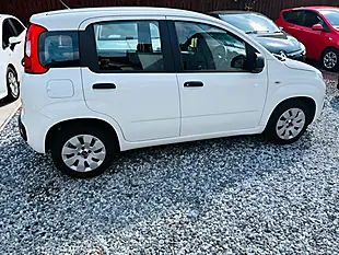 Used 2015 Fiat Panda Pop White - Interior and Exterior details 9