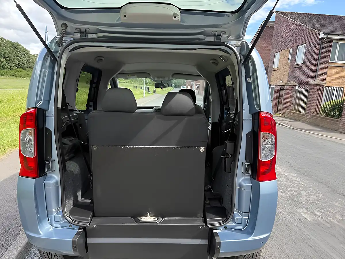 Used 2015 Fiat Qubo My Life Cool Jazz Blue - Interior and Exterior details 13