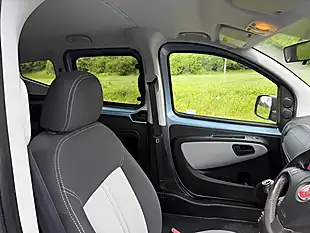 Used 2015 Fiat Qubo My Life Cool Jazz Blue - Interior and Exterior details 20