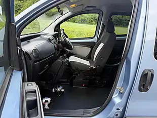 Used 2015 Fiat Qubo My Life Cool Jazz Blue - Interior and Exterior details 6