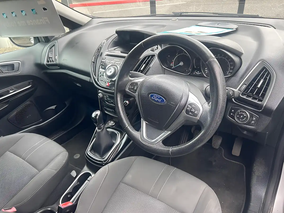 Used 2015 Ford B-Max Titanium Silver - Interior and Exterior details 10