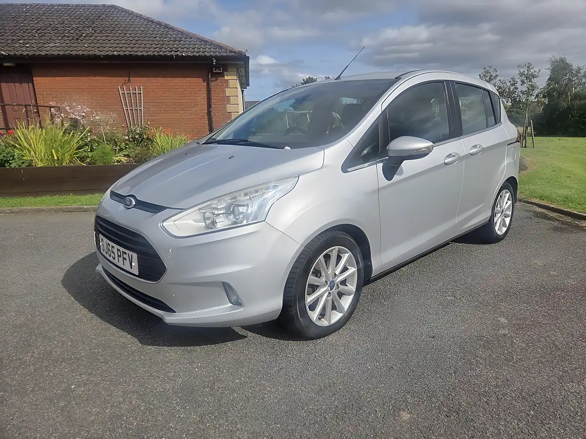 Used 2015 Ford B-Max Titanium Silver - Interior and Exterior details 2