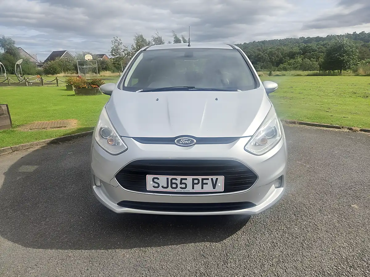 Used 2015 Ford B-Max Titanium Silver - Interior and Exterior details 5