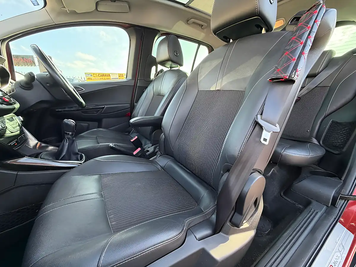 Used 2015 Ford B-Max Titanium X Red - Interior and Exterior details 15