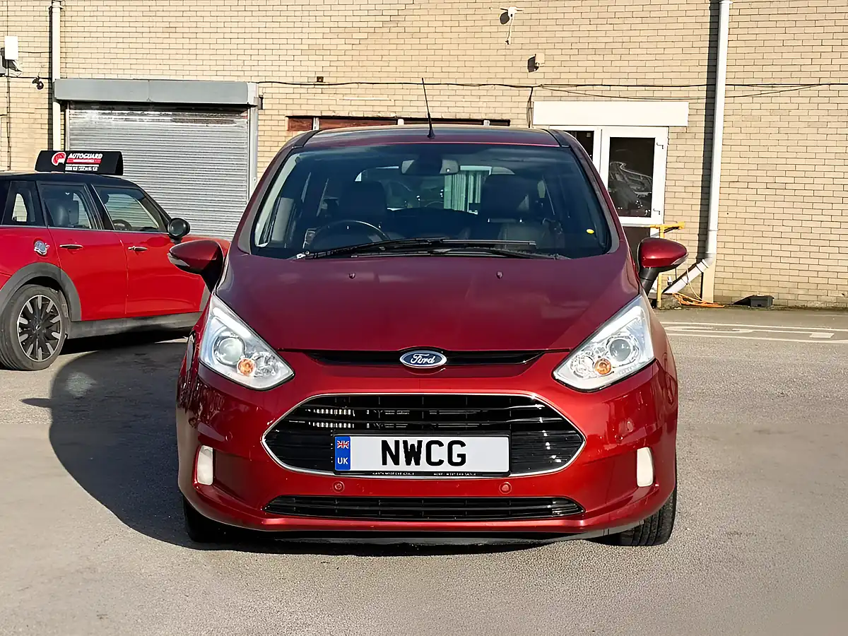 Used 2015 Ford B-Max Titanium X Red - Interior and Exterior details 3