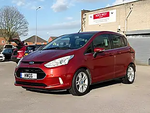 Used 2015 Ford B-Max Titanium X Red - Interior and Exterior details 4