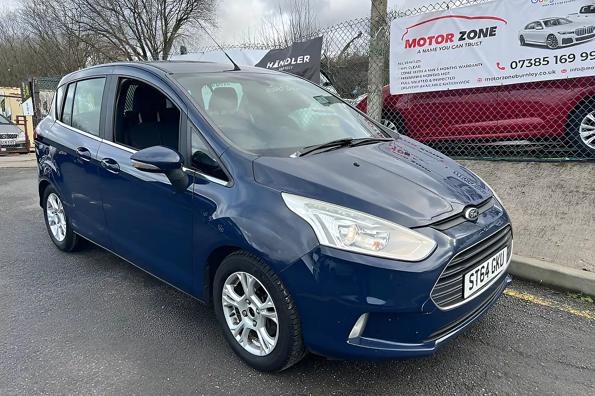 Used 2015 Ford B-Max Zetec Blue - Front View