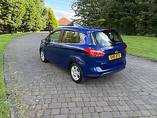 Used 2015 Ford B-Max Zetec Blue - Interior and Exterior details 6