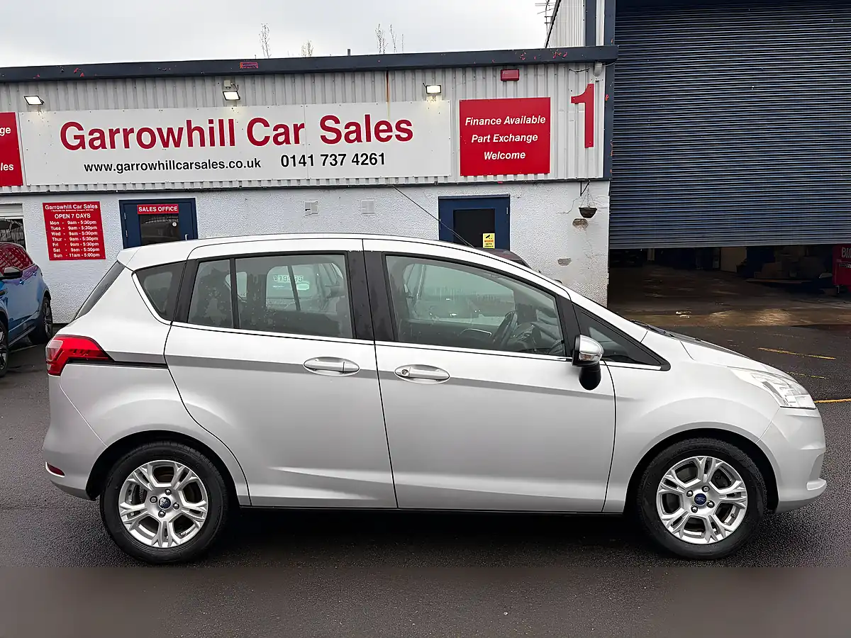 Used 2015 Ford B-Max Zetec Silver - Interior and Exterior details 4
