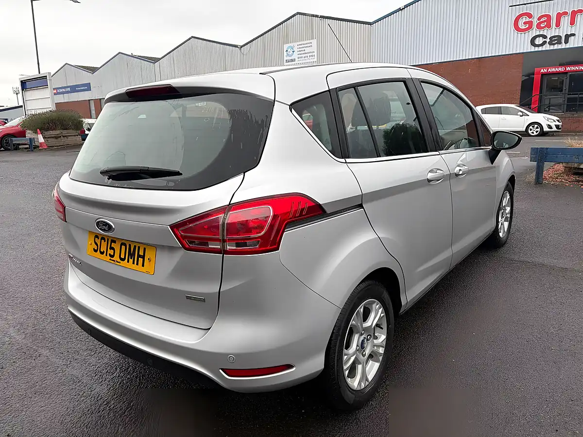 Used 2015 Ford B-Max Zetec Silver - Interior and Exterior details 5