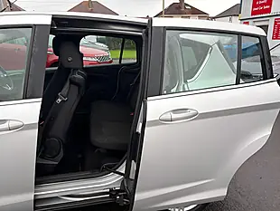 Used 2015 Ford B-Max Zetec Silver - Interior and Exterior details 7
