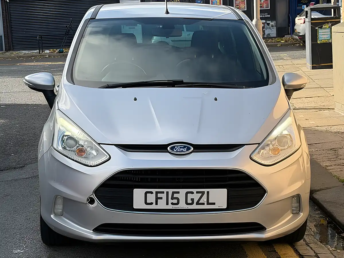 Used 2015 Ford B-Max Zetec Silver - Interior and Exterior details 3