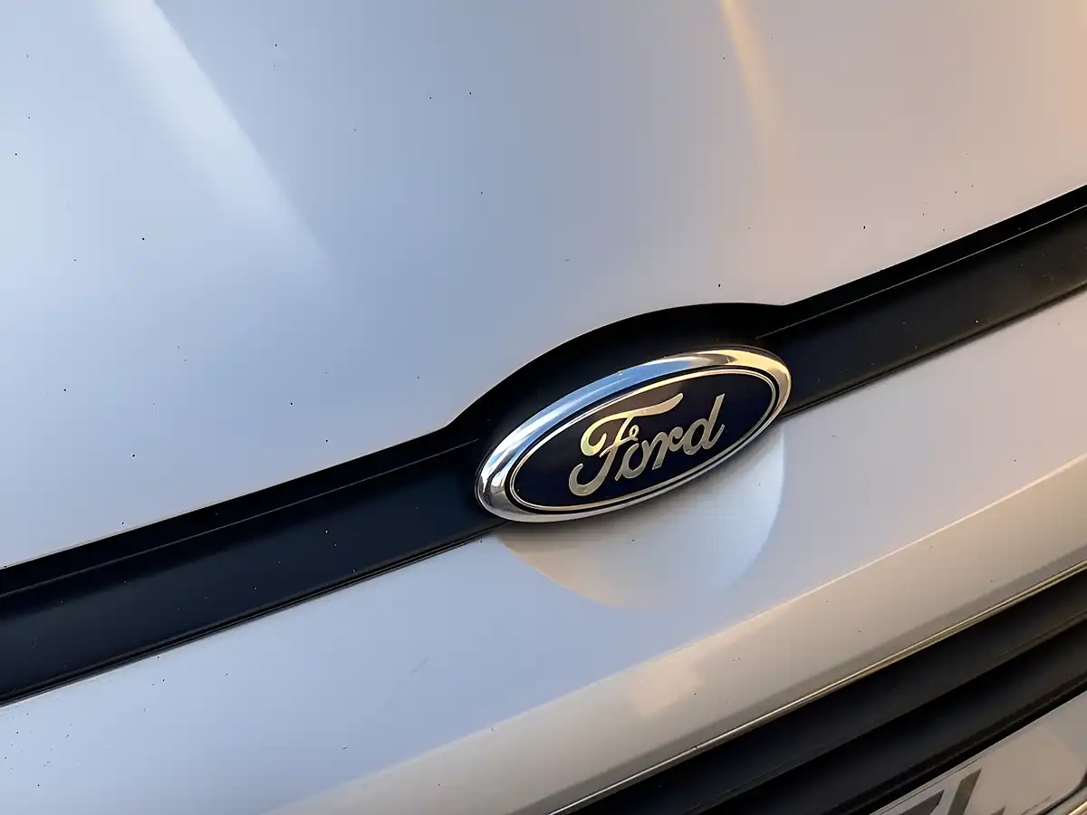 Used 2015 Ford B-Max Zetec Silver - Interior and Exterior details 9