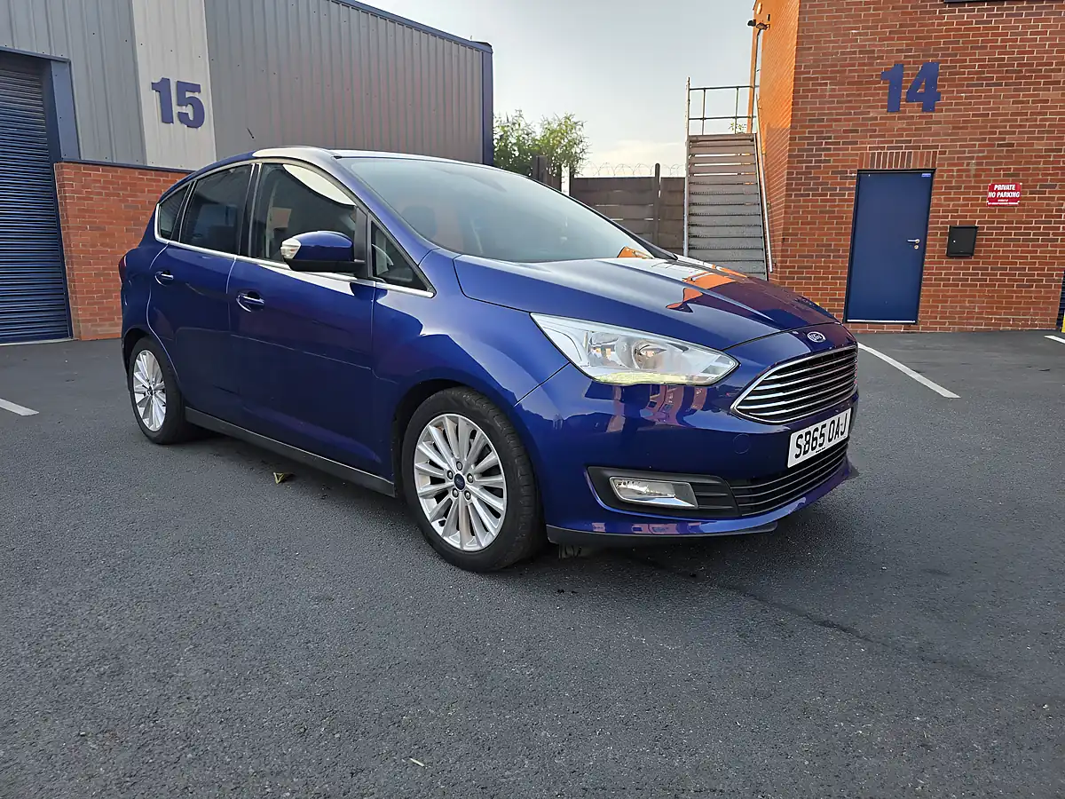 Used 2015 Ford C-Max Titanium Blue - Interior and Exterior details 3