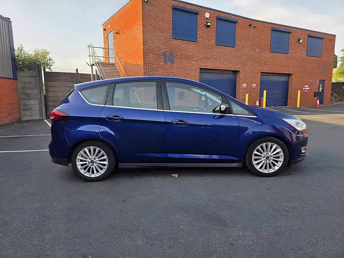 Used 2015 Ford C-Max Titanium Blue - Interior and Exterior details 5