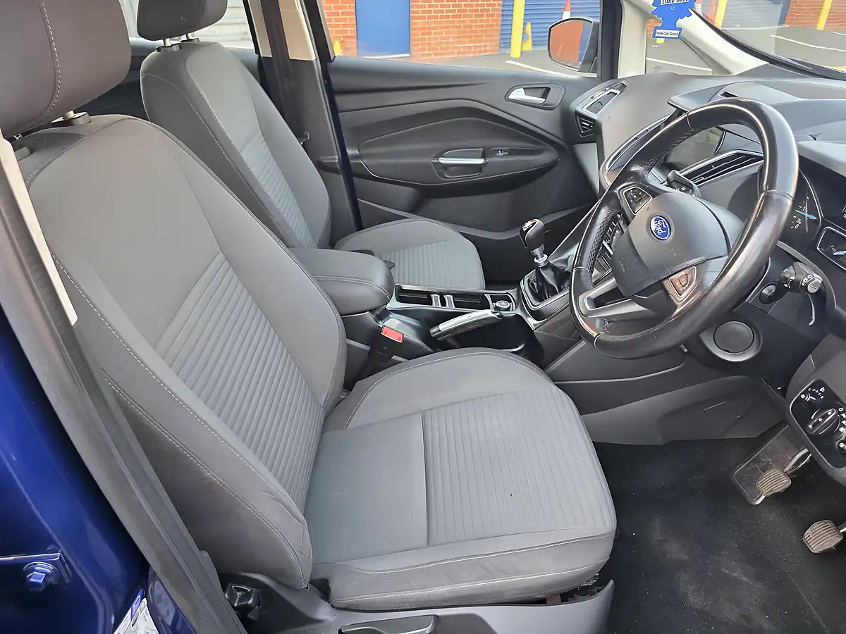 Used 2015 Ford C-Max Titanium Blue - Interior and Exterior details 9