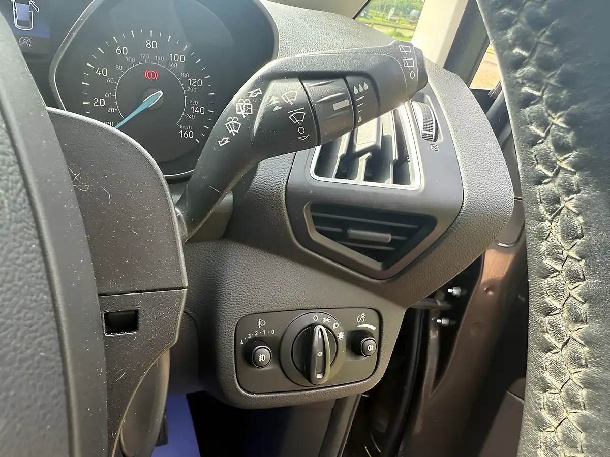 Used 2015 Ford C-Max Titanium Grey - Interior and Exterior details 16