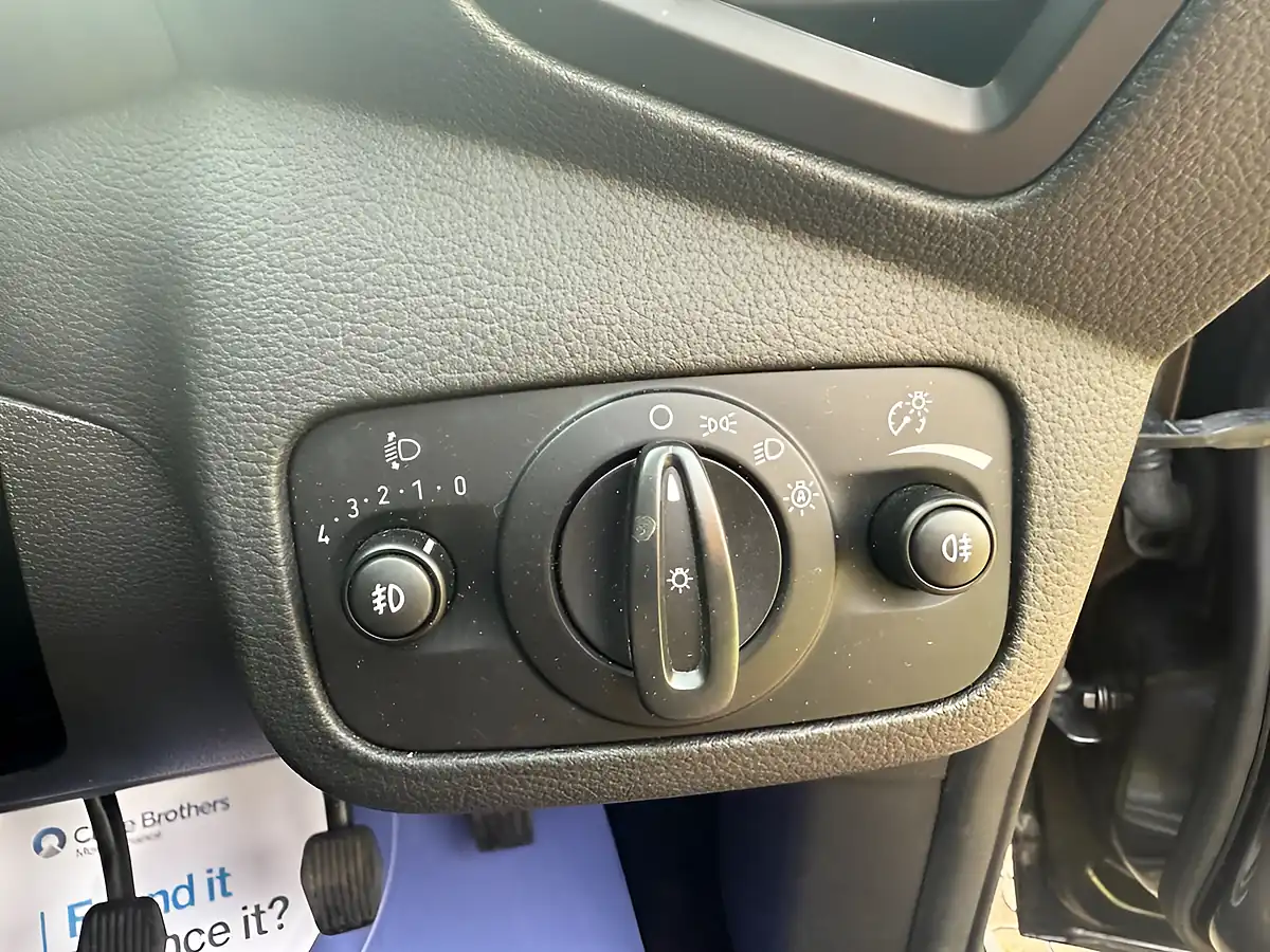 Used 2015 Ford C-Max Titanium Grey - Interior and Exterior details 17