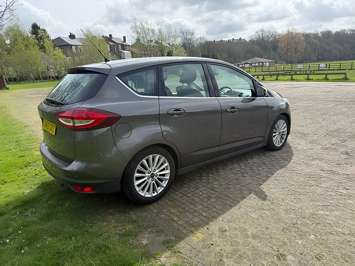 Used 2015 Ford C-Max Titanium Grey - Interior and Exterior details 6