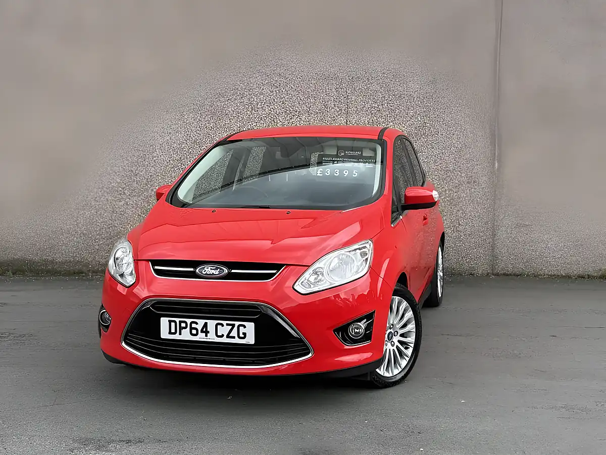 Used 2015 Ford C-Max Titanium Red - Front View