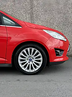 Used 2015 Ford C-Max Titanium Red - Interior and Exterior details 5