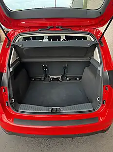 Used 2015 Ford C-Max Titanium Red - Interior and Exterior details 6