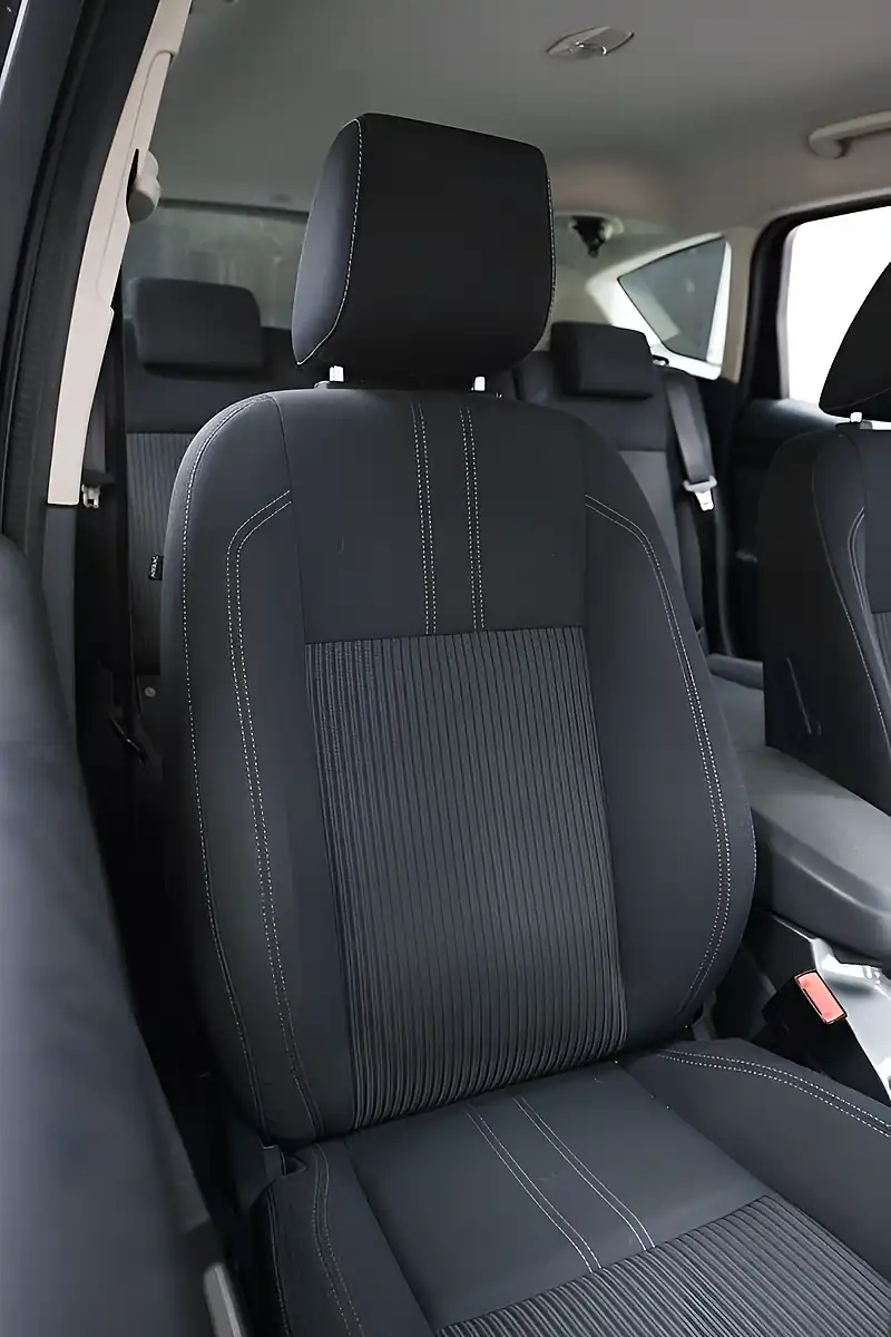 Used 2015 Ford C-Max Titanium Red - Interior and Exterior details 10