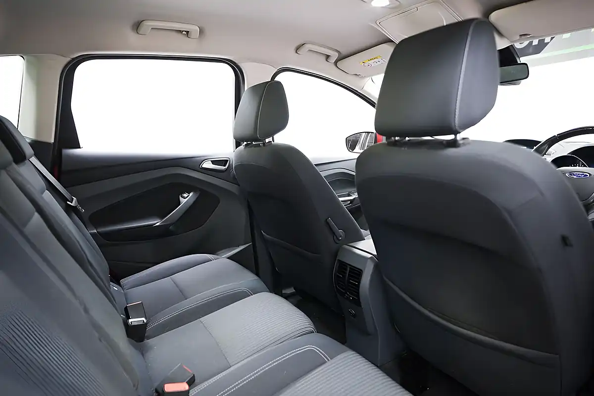 Used 2015 Ford C-Max Titanium Red - Interior and Exterior details 11