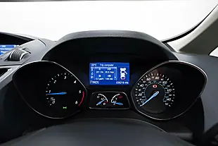 Used 2015 Ford C-Max Titanium Red - Interior and Exterior details 17