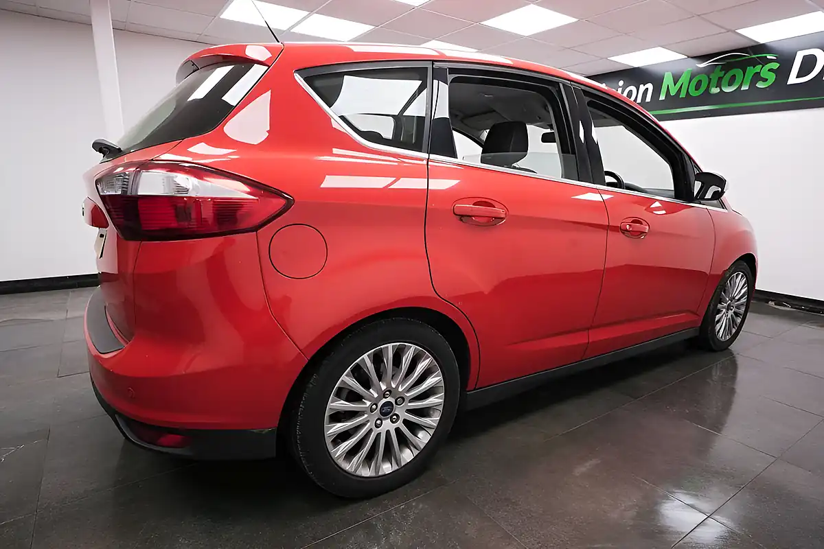 Used 2015 Ford C-Max Titanium Red - Interior and Exterior details 3