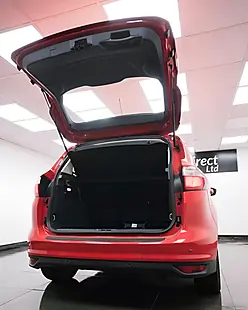 Used 2015 Ford C-Max Titanium Red - Interior and Exterior details 7