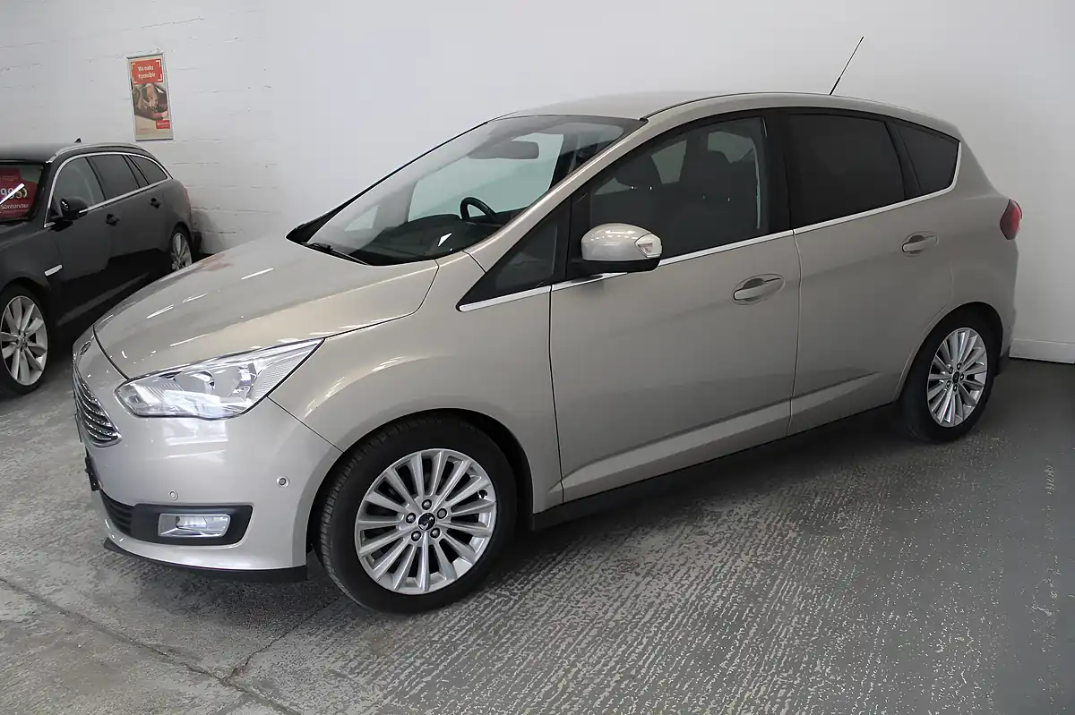 Used 2015 Ford C-Max Titanium Silver - Interior and Exterior details 4