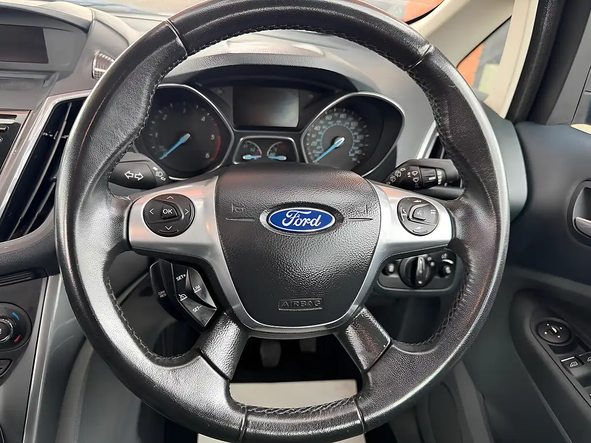 Used 2015 Ford C-Max Titanium Silver - Interior and Exterior details 15