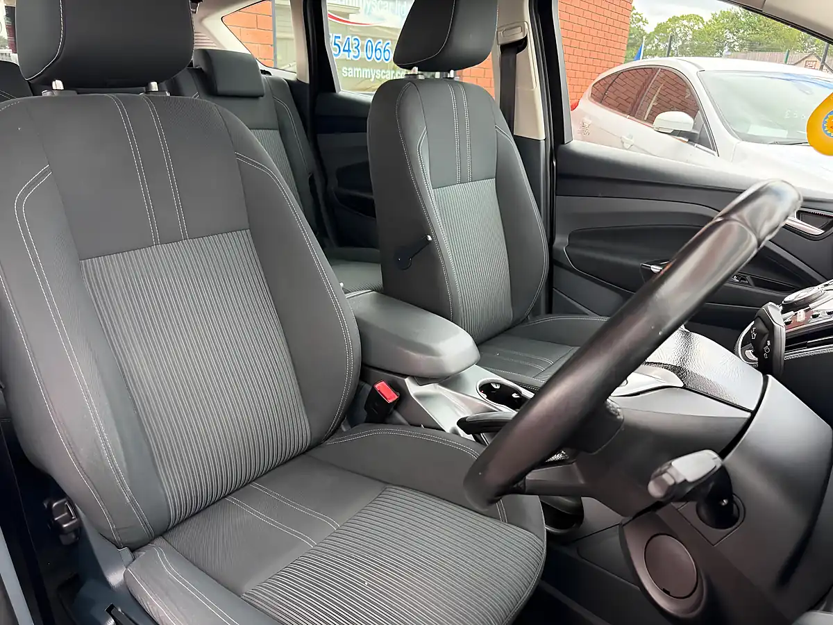Used 2015 Ford C-Max Titanium Silver - Interior and Exterior details 18