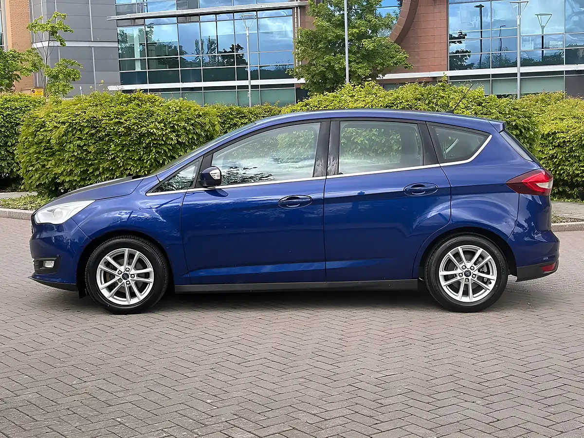 Used 2015 Ford C-Max Zetec Blue - Interior and Exterior details 8