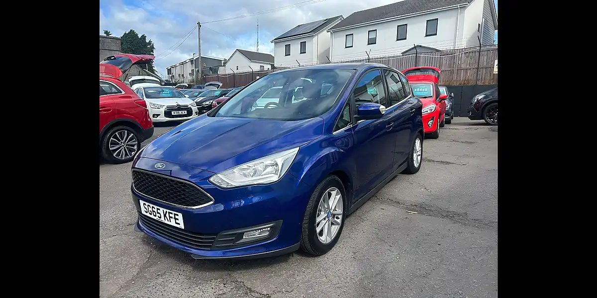 Used 2015 Ford C-Max Zetec Blue - Interior and Exterior details 6