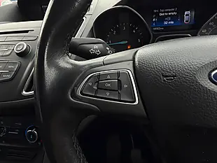 Used 2015 Ford C-Max Zetec Blue - Interior and Exterior details 14