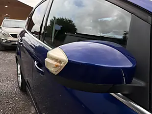 Used 2015 Ford C-Max Zetec Blue - Interior and Exterior details 18