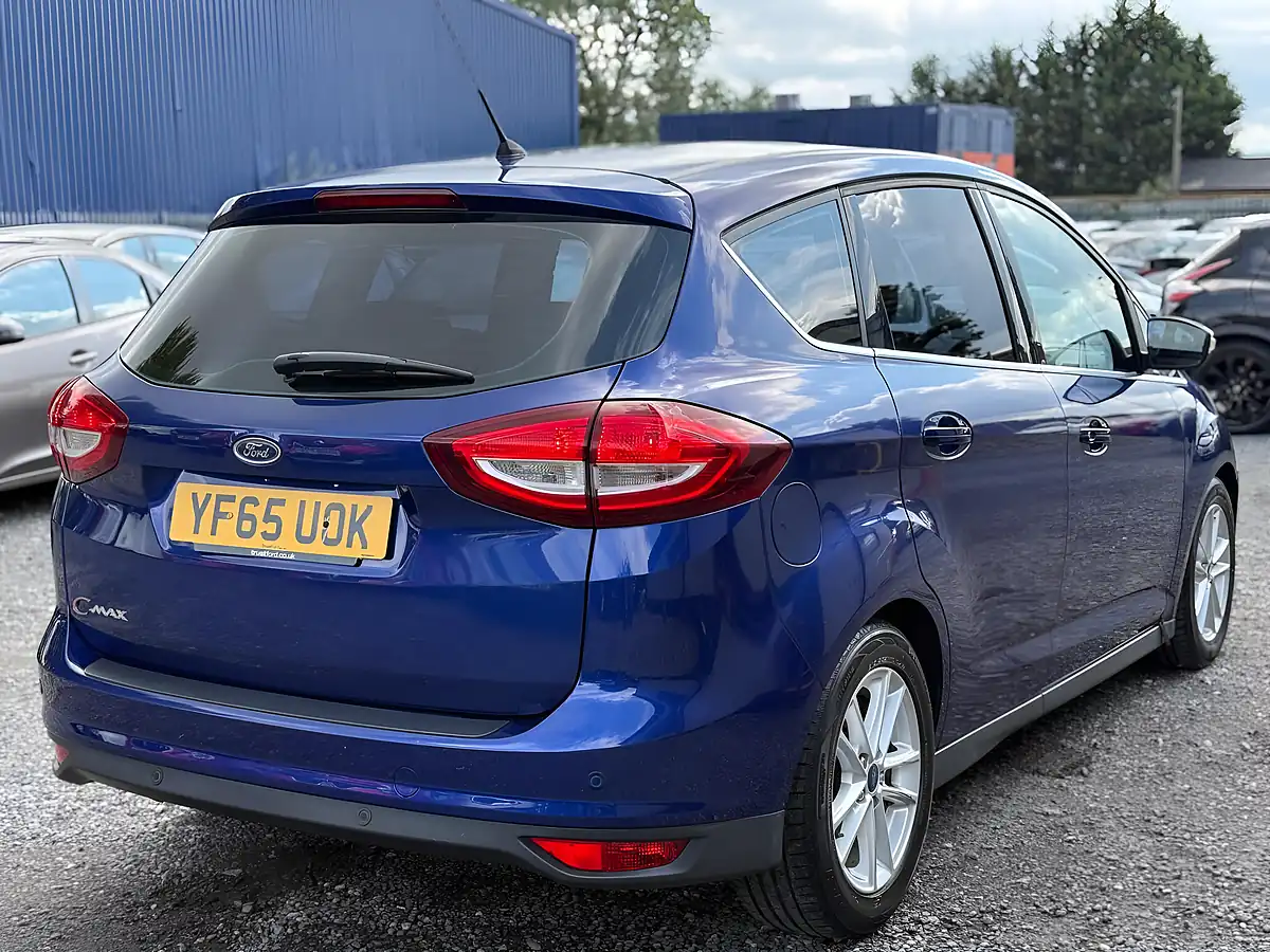 Used 2015 Ford C-Max Zetec Blue - Interior and Exterior details 8