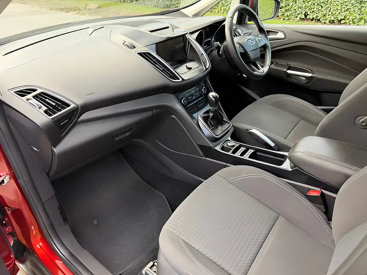 Used 2015 Ford C-Max Zetec Dark Red - Interior and Exterior details 14
