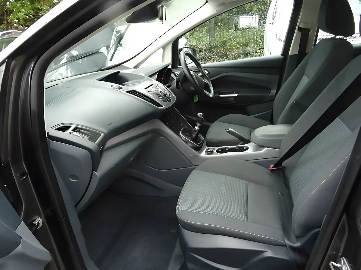 Used 2015 Ford C-Max Zetec Grey - Interior and Exterior details 15