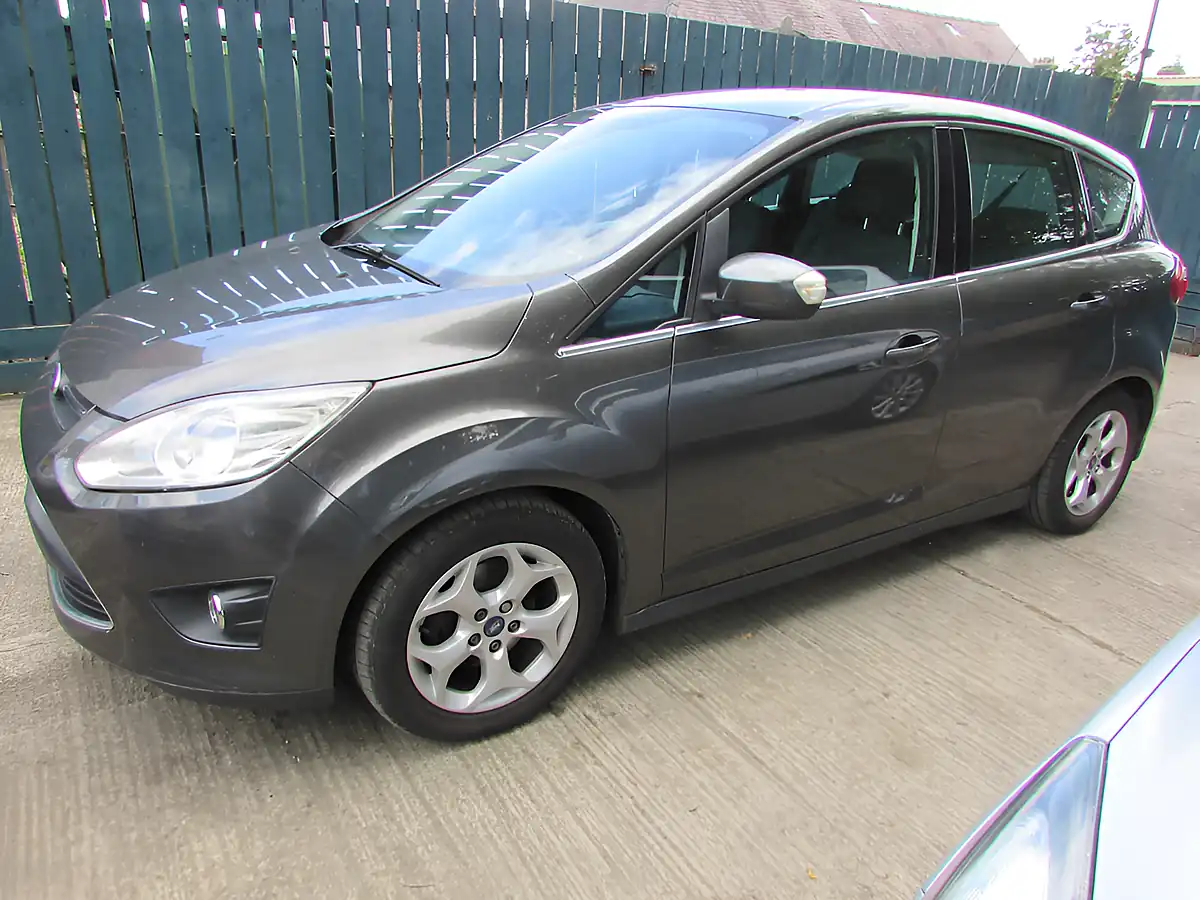 Used 2015 Ford C-Max Zetec Gunmetal Grey Metallic - Front View