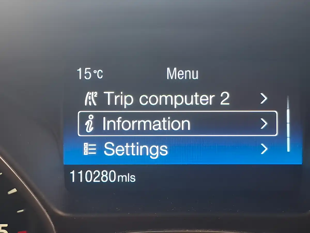 Used 2015 Ford C-Max Zetec Red - Interior and Exterior details 19