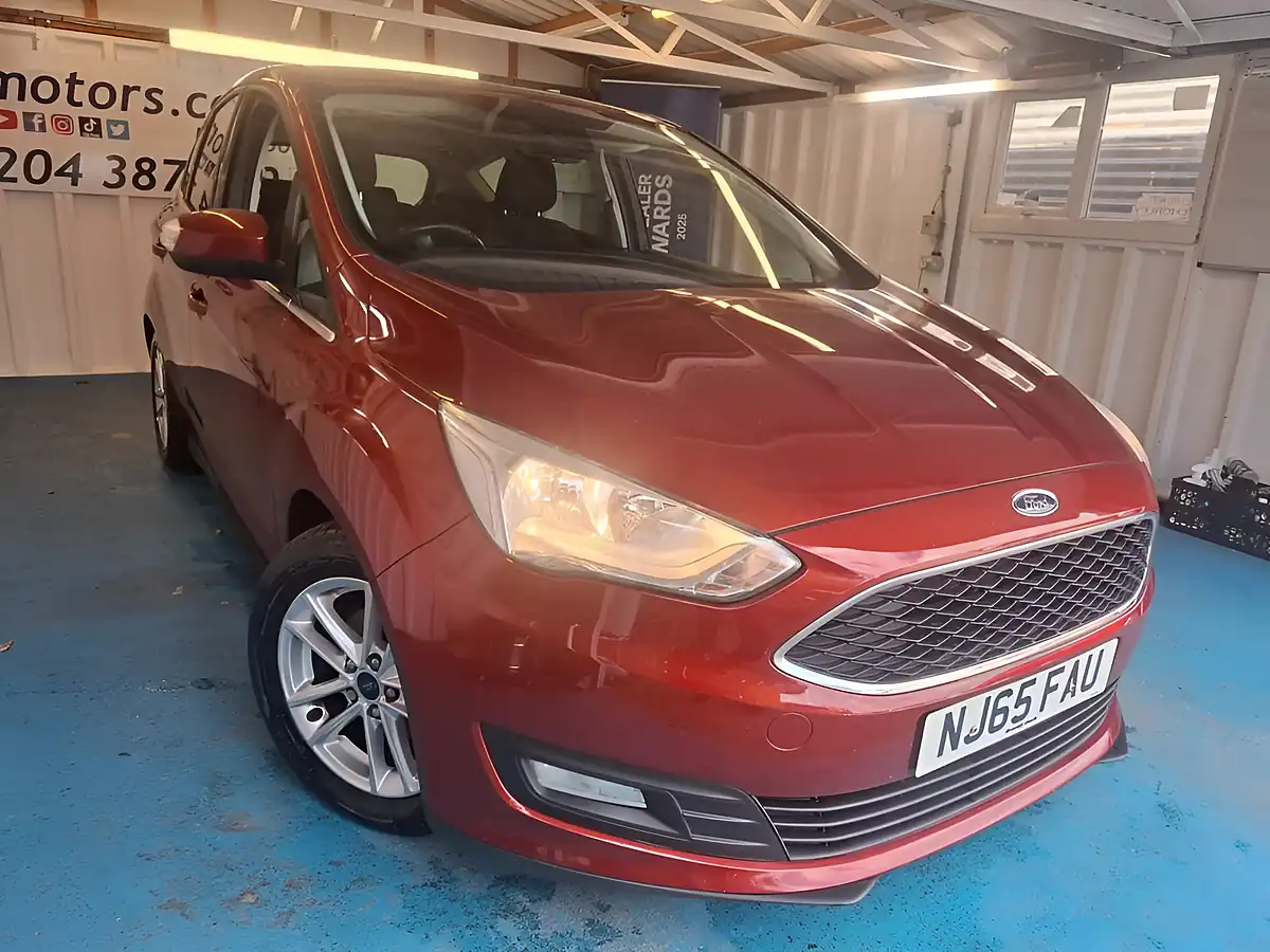 Used 2015 Ford C-Max Zetec Red - Interior and Exterior details 5