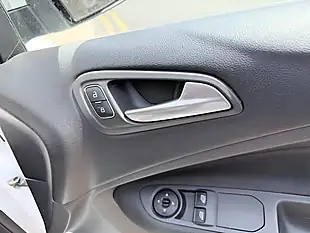 Used 2015 Ford C-Max Zetec White - Interior and Exterior details 12