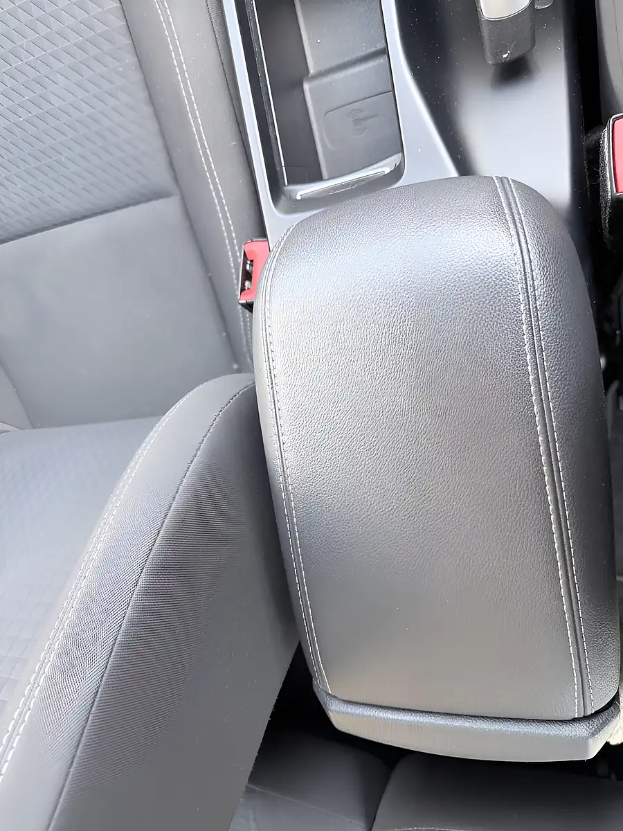 Used 2015 Ford C-Max Zetec White - Interior and Exterior details 18