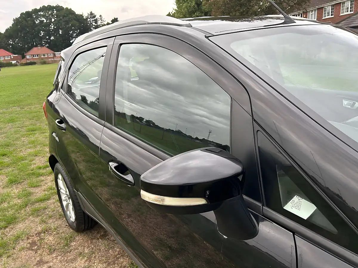 Used 2015 Ford Ecosport Titanium Black - Interior and Exterior details 11